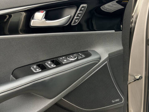 2016 Kia Sorento SX Limited V6