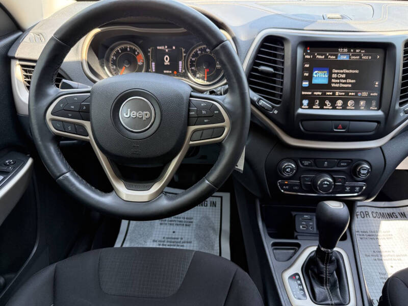 2017 Jeep Cherokee Latitude