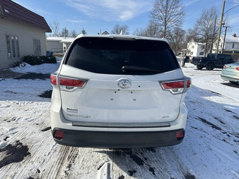 2016 Toyota Highlander XLE