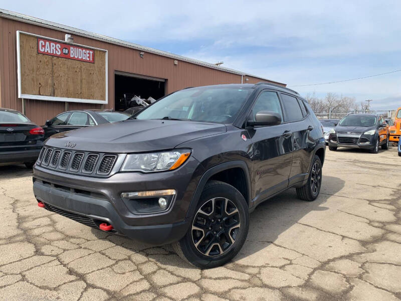 2020 Jeep Compass for sale at CARS ON BUDGET in Lockport IL