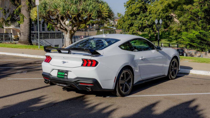 2024 Ford Mustang EcoBoost Premium