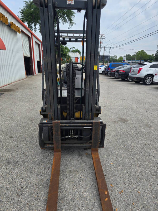 2014 KOMATSU FG25ST-14