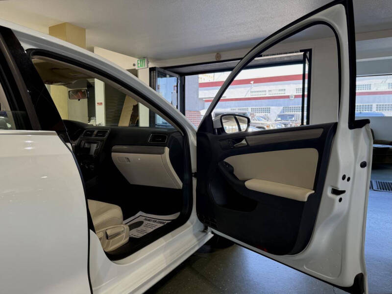 2018 Volkswagen Jetta 1.4T SE