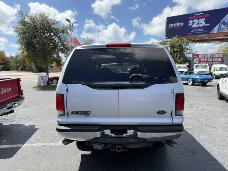 2001 Ford Excursion XLT