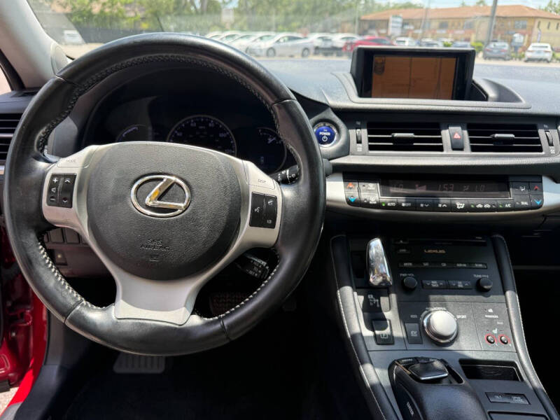 2011 Lexus CT 200h Premium