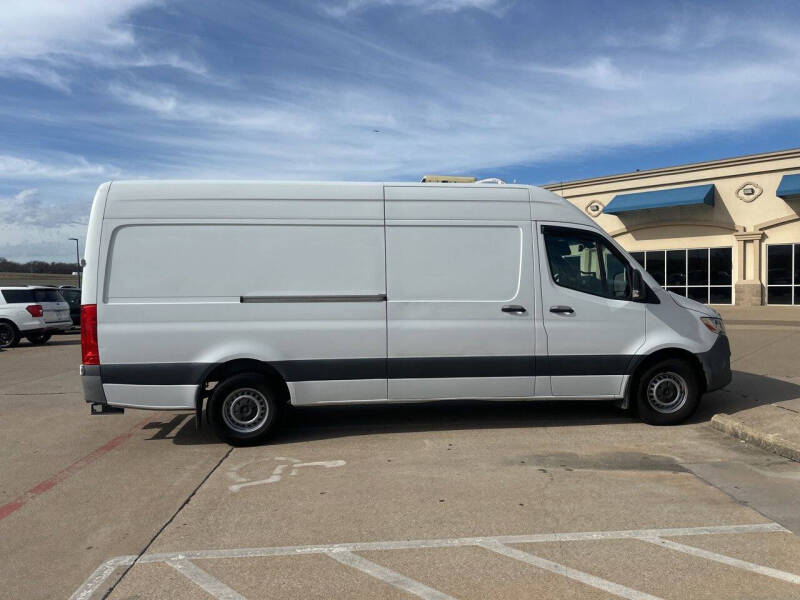 2021 Mercedes-Benz Sprinter 2500
