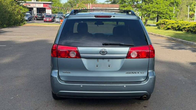 2008 Toyota Sienna XLE