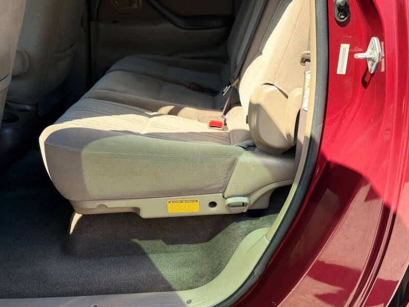 2004 Toyota Tundra SR5