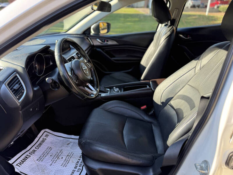 2018 Mazda MAZDA3 Grand Touring