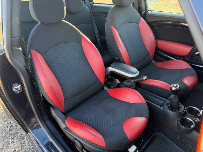 2009 MINI Cooper John Cooper Works