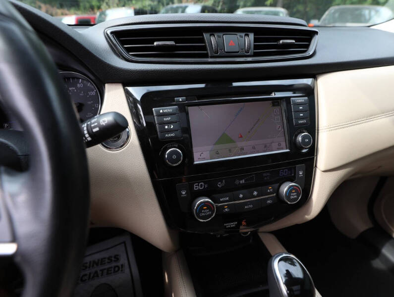 2018 Nissan Rogue SL