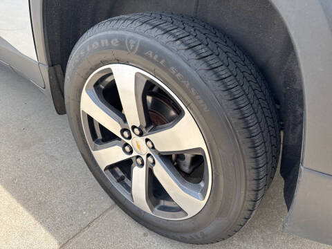 2021 Chevrolet Traverse LT Leather