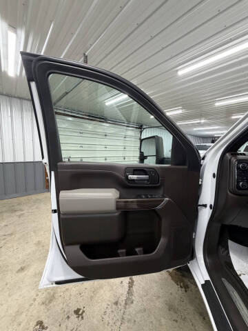 2023 Chevrolet Silverado 3500HD CC LT