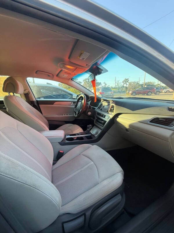 2015 Hyundai Sonata SE