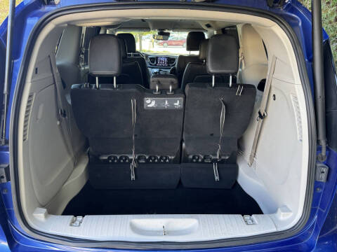 2019 Chrysler Pacifica Touring L