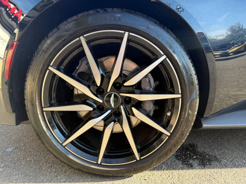 2020 Aston Martin Vantage