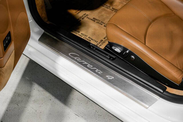 2009 Porsche 911 Carrera 4