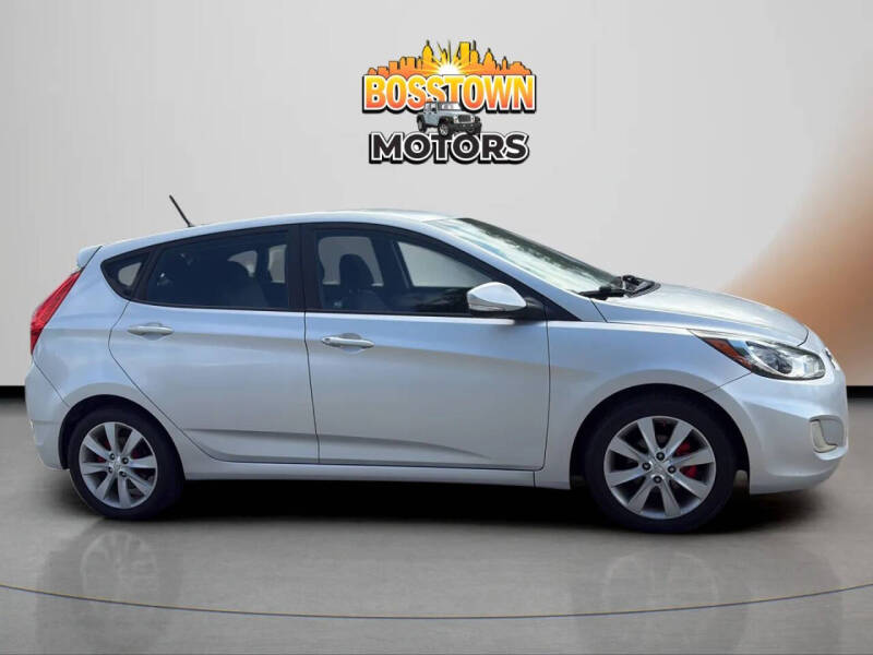 2013 Hyundai Accent SE