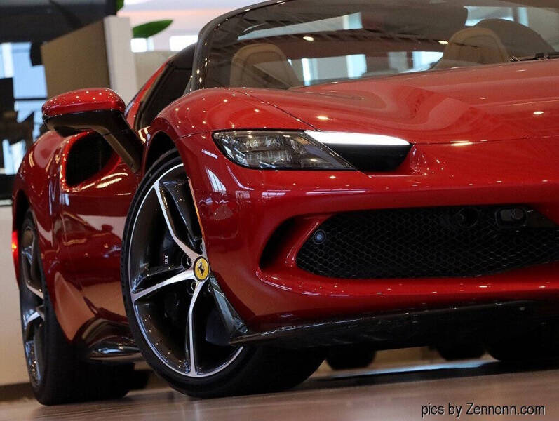 2024 Ferrari 296 GTS