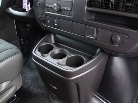 2025 Chevrolet Express 2500