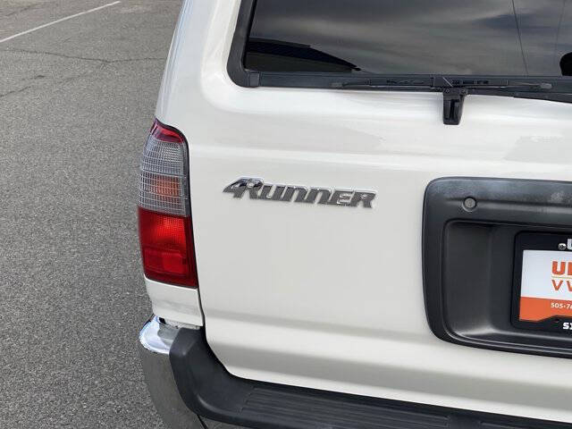 2000 Toyota 4Runner SR5