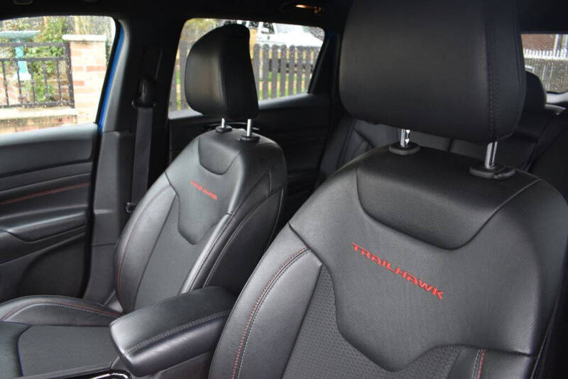 2025 Jeep Compass Trailhawk