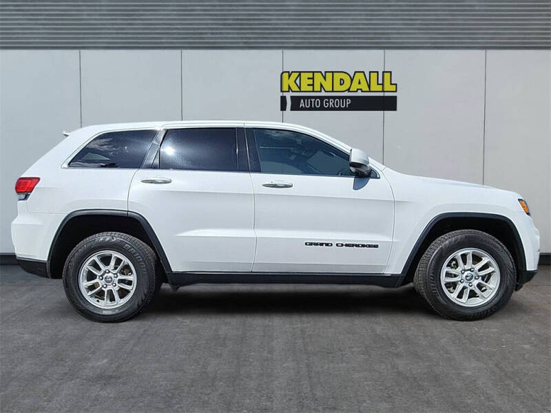2020 Jeep Grand Cherokee Laredo