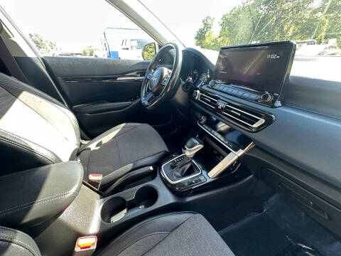 2022 Kia Seltos Nightfall