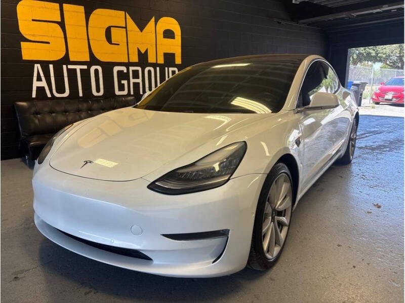 2018 Tesla Model 3 Long Range
