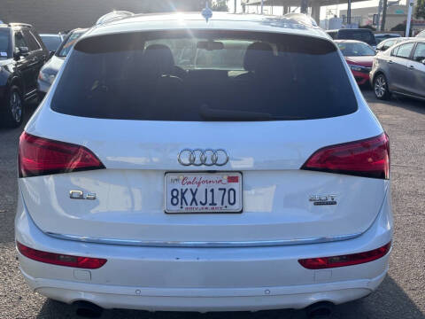 2015 Audi Q5 2.0T quattro Premium Plus