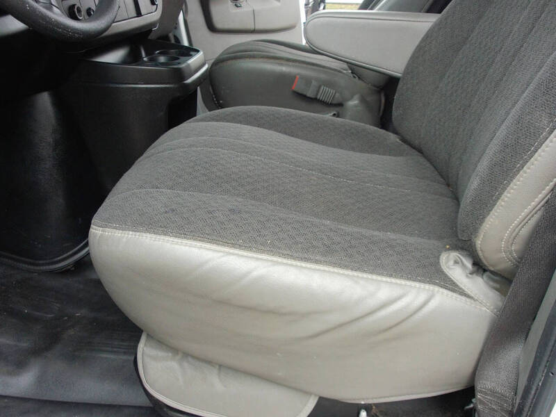 2020 GMC Savana 2500