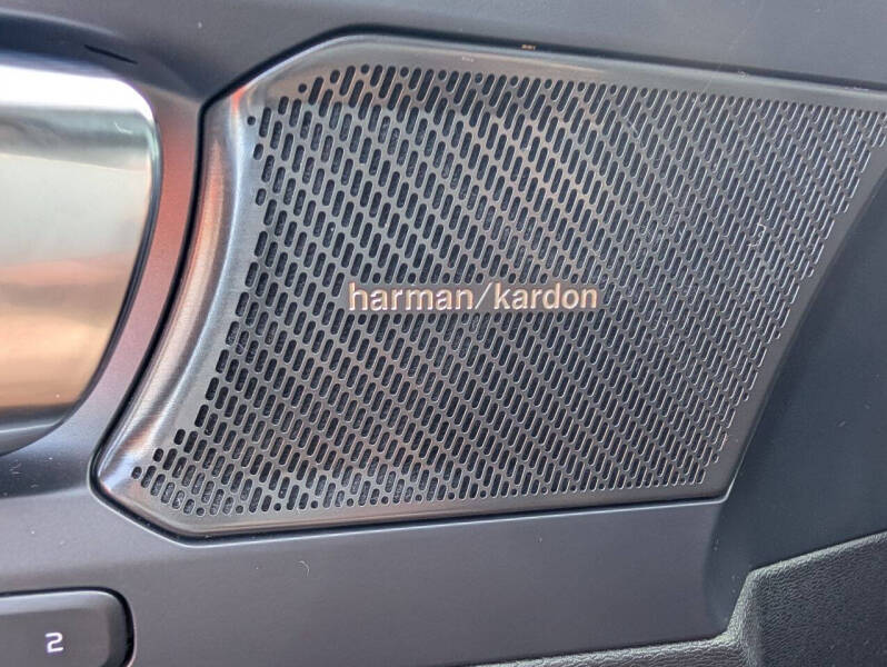 2023 Volvo XC40 Recharge Twin Ultimate