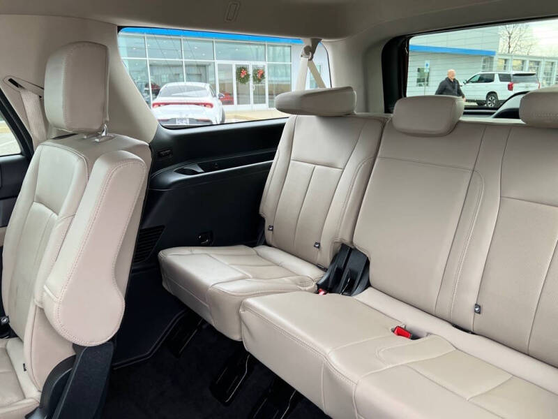 2023 Ford Expedition MAX XLT