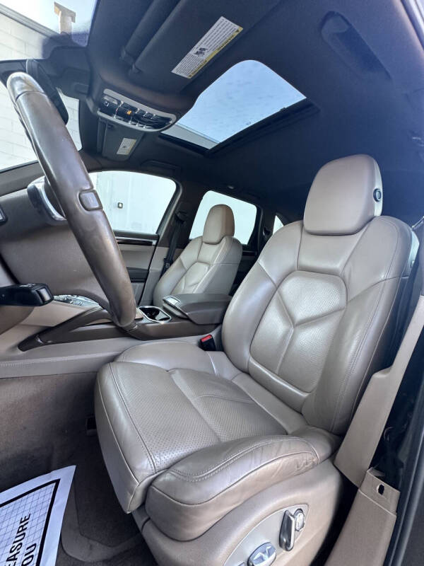 2012 Porsche Cayenne Tiptronic