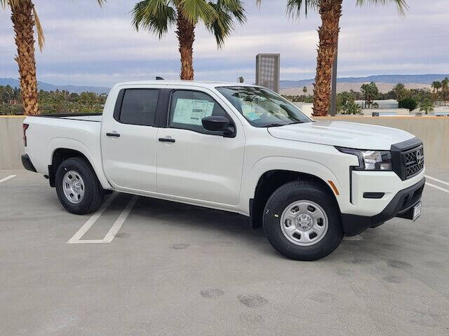 2022 Nissan Frontier S