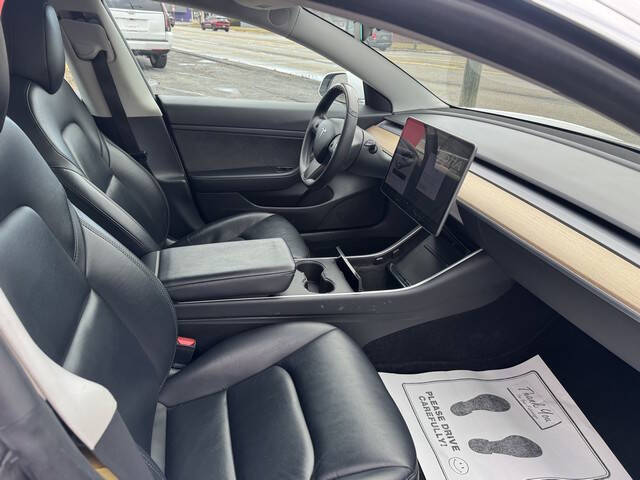 2020 Tesla Model 3 Standard Range Plus