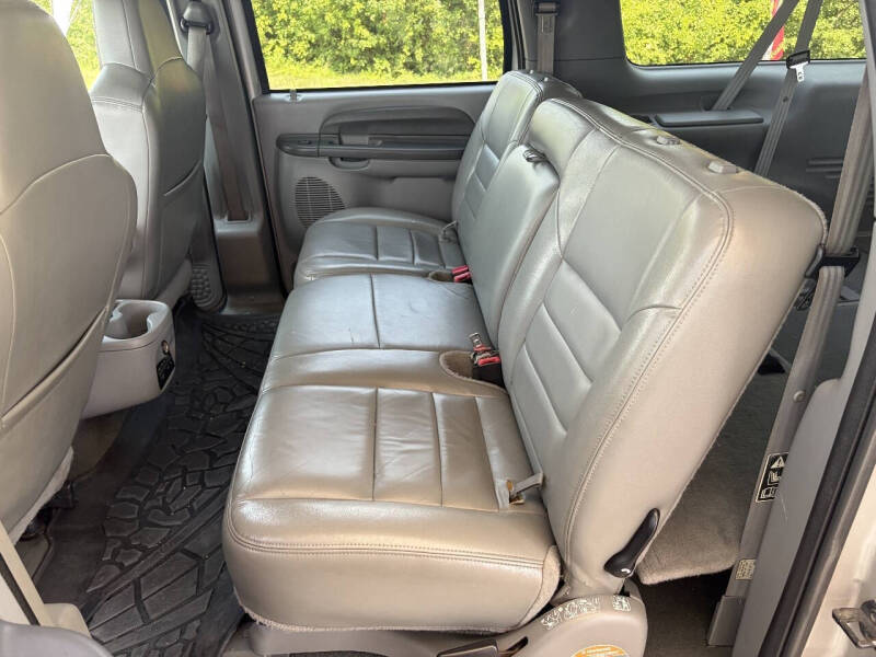 2003 Ford Excursion XLT