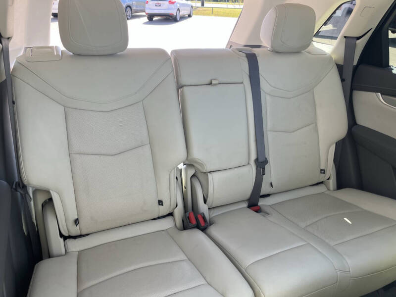 2020 Cadillac XT5 Premium Luxury