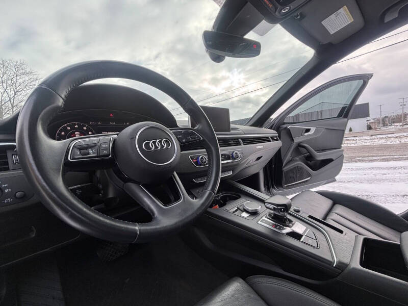 2018 Audi A4 2.0T quattro Premium Plus