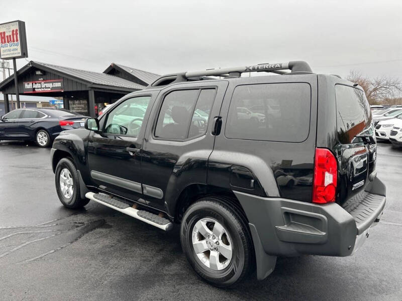 2011 Nissan Xterra S