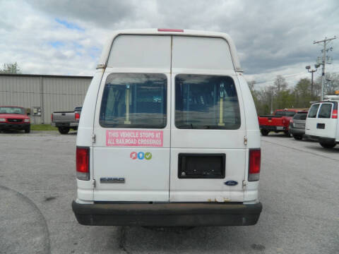 2008 Ford E-Series E-250