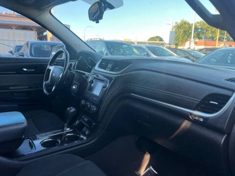 2016 Chevrolet Traverse LT