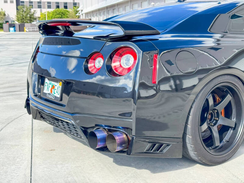 2012 Nissan GT-R Premium