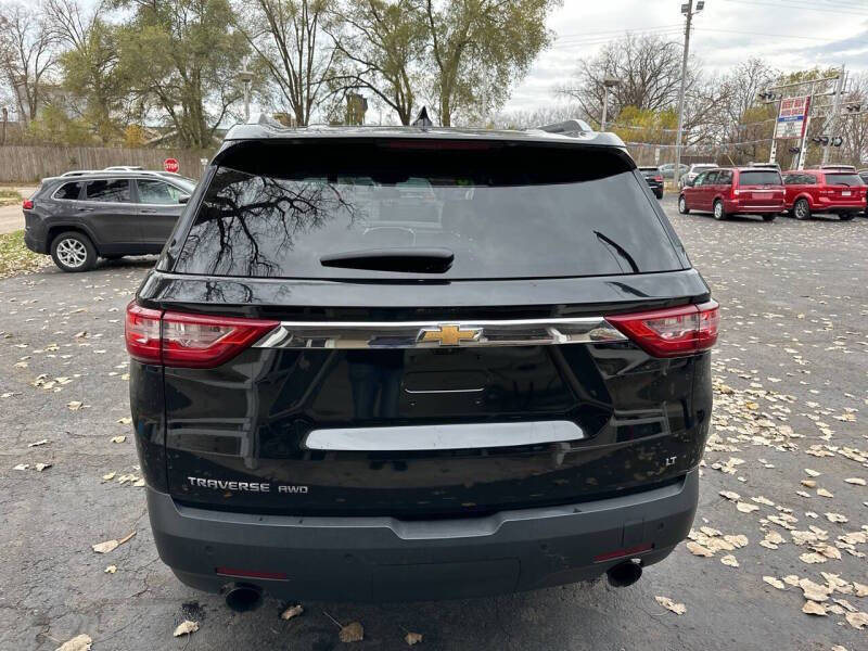 2018 Chevrolet Traverse 3LT photo 4