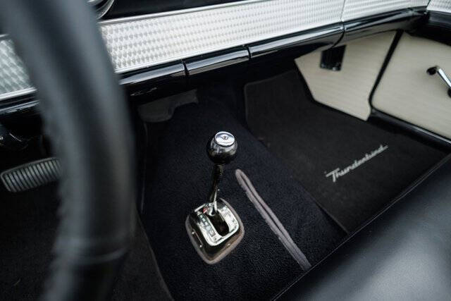 1956 Ford Thunderbird