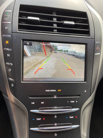 2014 Lincoln MKZ
