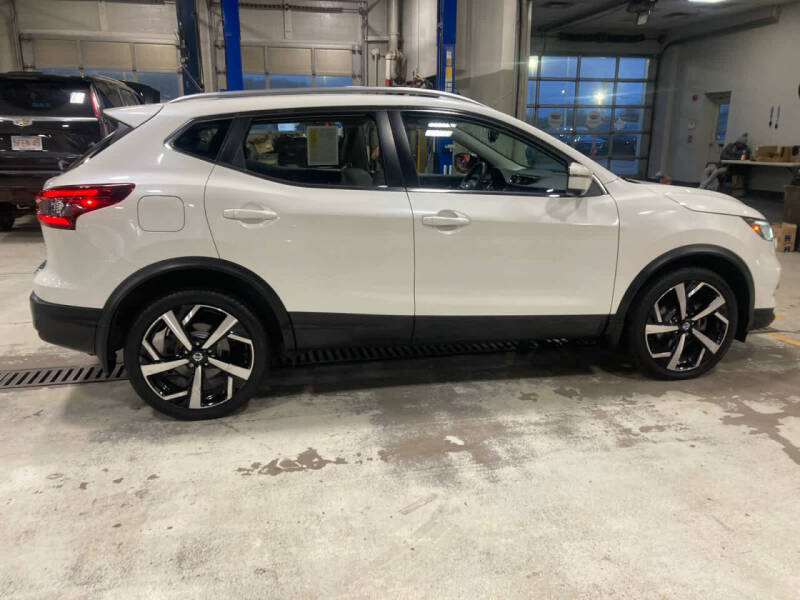 2021 Nissan Rogue Sport SL