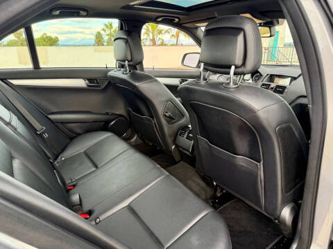 2009 Mercedes-Benz C-Class C 300 Sport