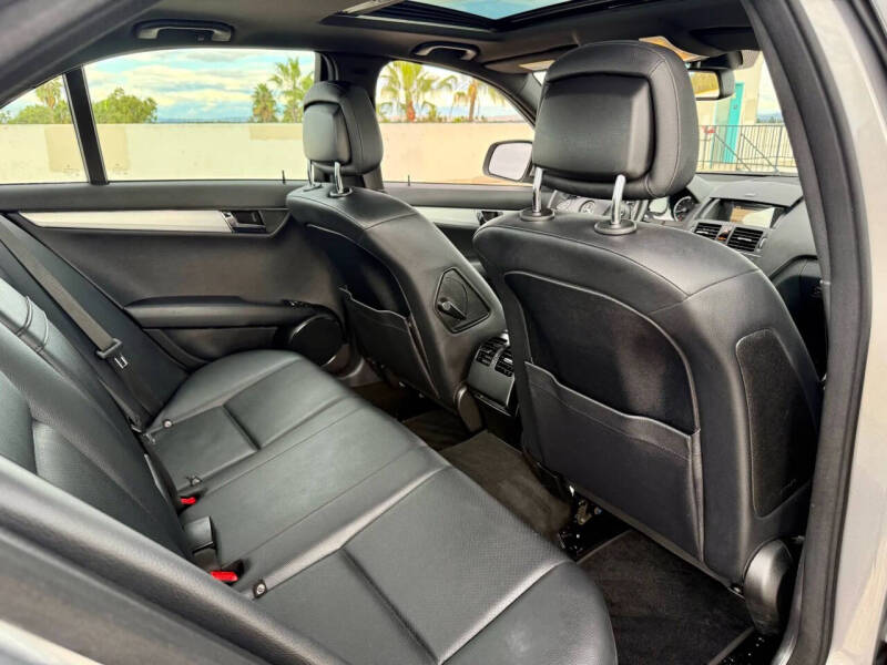 2009 Mercedes-Benz C-Class C 300 Sport