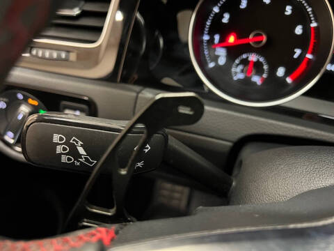 2019 Volkswagen Golf GTI S